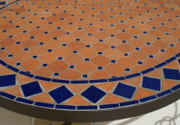 Table jardin mosaïque en fer forgé Table jardin mosaique ovale 160cm Terre cuite et ses losanges Bleu
