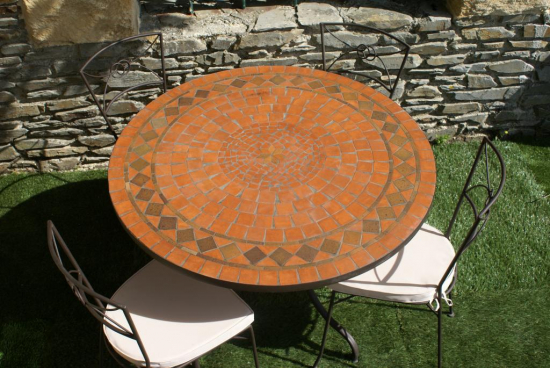 Table jardin mosaïque en fer forgé Table jardin mosaique ronde 110cm Terre cuite losange 1 étoile Argile cuite
